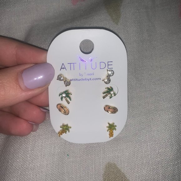 Attitude Tropical Theme Stud Earrings - Picture 1 of 3